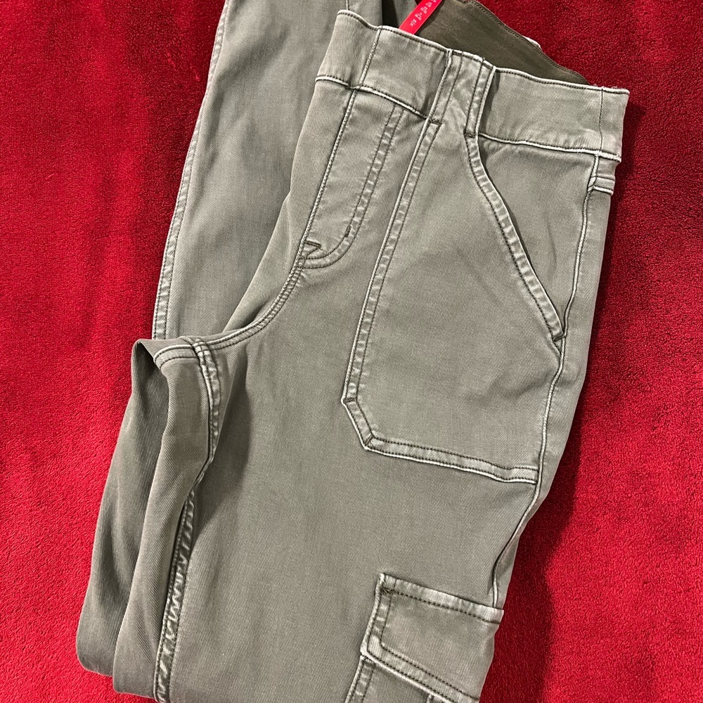 Spanx Cargo legging pants